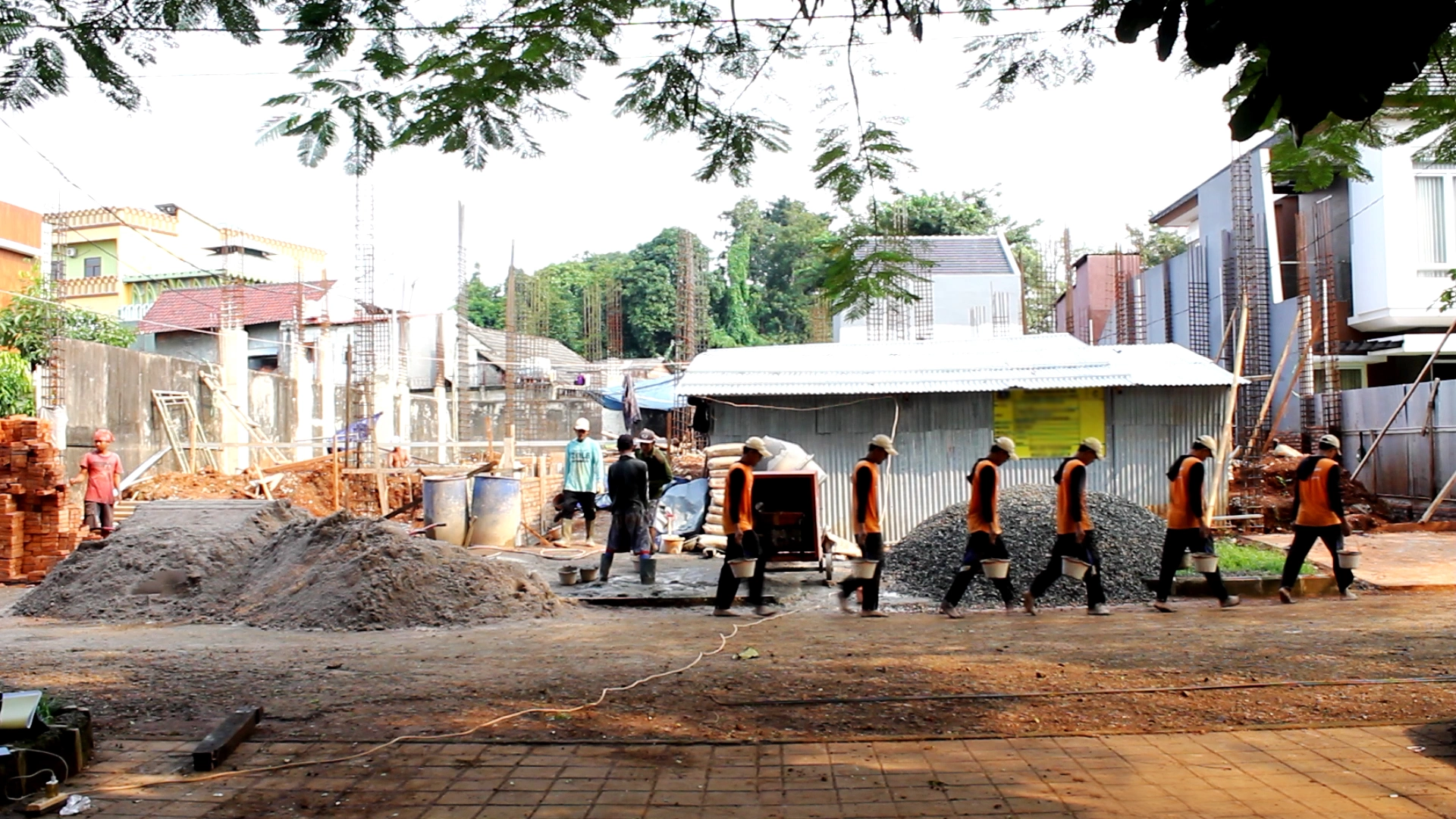 Mengapa Membangun Hunian Idaman Dari Tanah Kosong Lebih Menguntungkan ?